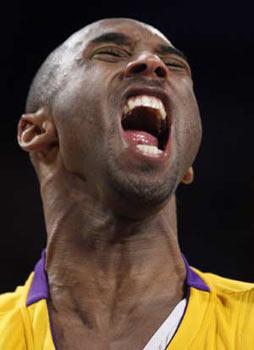 Los Angeles Lakers Kobe Bryant yells after scoring in the 4th quarter against the Denver Nuggets during Game 2 of their NBA basketball playoff series in Los Angeles, April 23, 2008.(Xinhua/Reuters Photo)