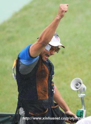 David Kostelecky of Czech Republic celebrates after winning the men's trap final of shooting at Beijing 2008 Olympic Games in Beijing, China, Aug. 10, 2008. Kostelecky claimed the title in this event. (Xinhua/Li Ga)