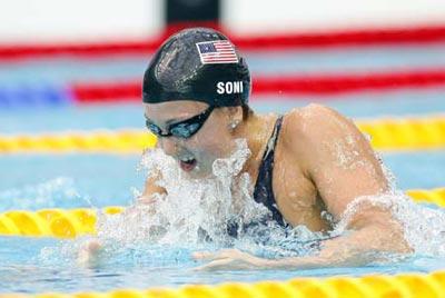 Rebecca Soni of the United States competes during the final of women's 200m breaststroke at the Beijing 2008 Olympic Games in the National Aquatics Center, also known as the Water Cube in Beijing, China, Aug. 15, 2008. Rebecca Soni won the gold medal with a new world record of 2 minutes 20.22 seconds. (Xinhua)