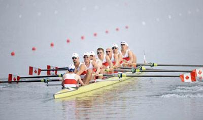 The crew member of the Canada row strokes during Men's Eight Final A of Beijing 2008 Olympic Games rowing event at Shunyi Rowing-Canoeing Park in Beijing, China, Aug. 17, 2008. The Canadian team won the gold medal of the event. (Xinhua Photo)