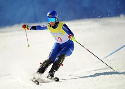 Eliane Volken of Switzerland competes during the women's slalom of alpine skiing in the 24th Winter Universiade at the Yabuli Ski Resort 195km southeast away from Harbin, capital of northeast China's Heilongjiang Province, Feb. 26, 2009. Eliane Volken won the bronze with 1:26.15. (Xinhua/Xu Yu)