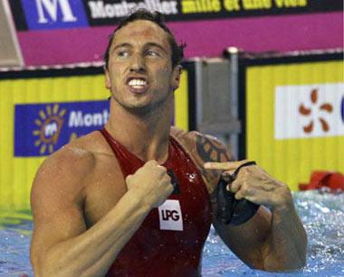 France's Frederick Bousquet set a new world 50m freestyle record on Sunday, setting a time of 20.94sec and becoming the first man to beak the 21-second barrier.(Xinhua/Reuters Photo)