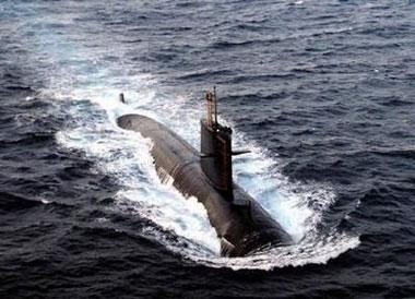 The French nuclear-powered submarine Emeraude is seen in this undated file photo released June 10, 2009 by the French Defence Ministry.REUTERS/HO/ECPAD/Marine Nationale