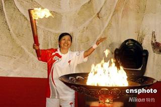 The Olympic Flame has made a spirited tour through Luoyang City in central China's most populous province of Henan.