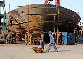 Experts are applauding the support plan for shipbuilding industry.(China Daily Photo)