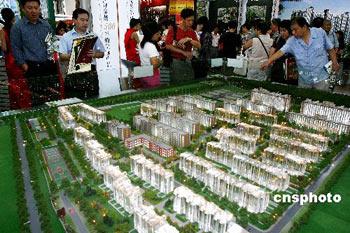 China's property market rebounded in the first quarter with expanding transaction volumes.