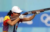Chinese Wei Ning competes at women´s skeet qualification