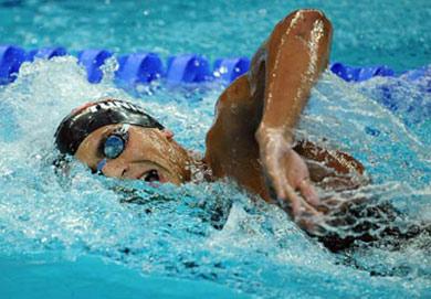 Oussama Mellouli of Tunisia swims during the men's 1500m freestyle final at the Beijing 2008 Olympic Games in the National Aquatics Center, also known as the Water Cube in Beijing, China, Aug. 17, 2008. Mellouli won the gold medal in the event with 14 minutes 40.84 seconds.(Xinhua Photo)