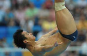 World champ He Chong continues dominance in springboard semifinal