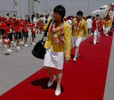 A Beijing Olympic delegation arrived in Hong Kong.