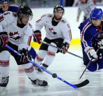 There was disappointment for China in the ice hockey competition when Team Canada defeated them to claim gold at the Universiade.