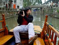 2005年1月江蘇周莊《水鄉麗人》小片拍攝