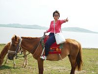 2008年5月壩上騎馬<br>指點江山