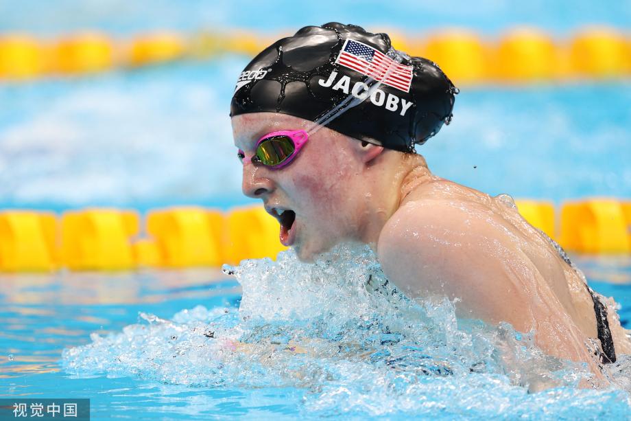 [圖]奧運女子100米蛙泳-美國選手莉迪亞-雅各比奪金