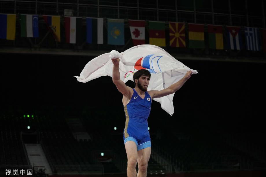 [圖]摔跤男子自由式57公斤級決賽 扎武爾獲得金牌