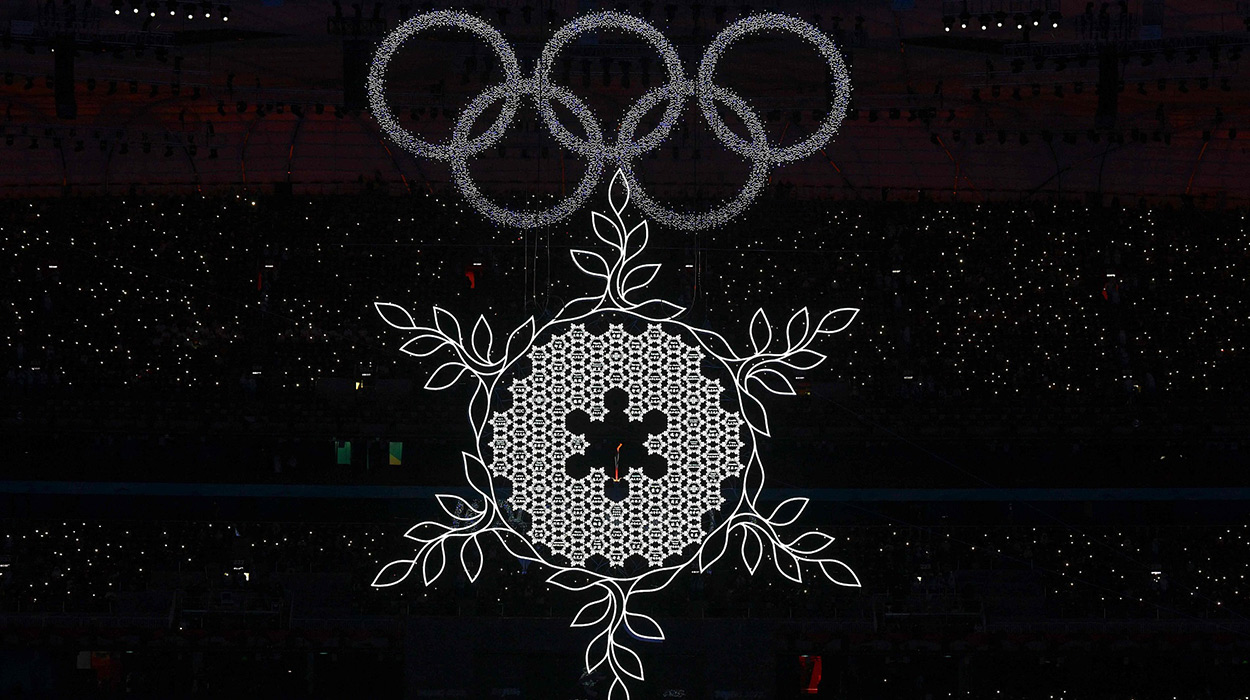 [圖]2022北京冬奧會閉幕式：主火炬臺熄滅