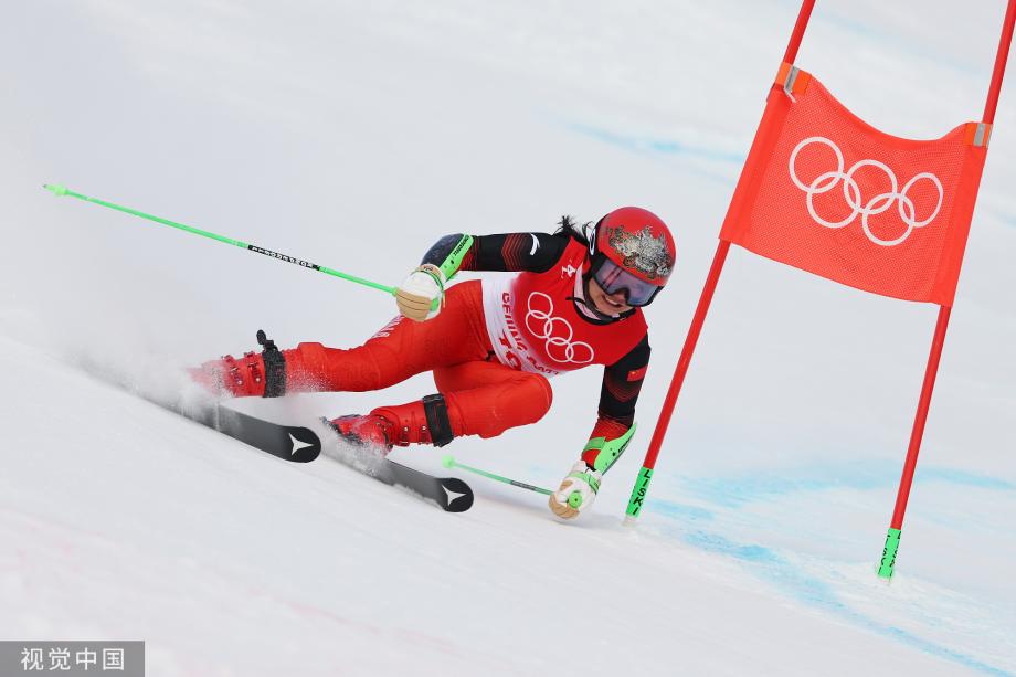 [圖]冬奧會高山滑雪女子大回轉 瑞典選手赫克托摘金