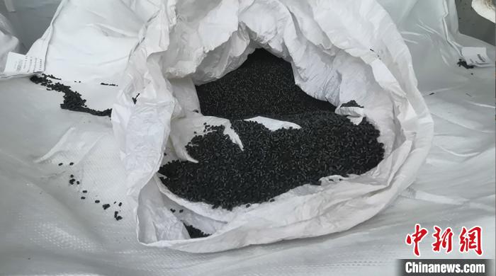 鉛含量超標5倍廣州海關查獲禁止進口廢物74.9噸