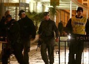 1月5日，一些以色列警察在耶路撒冷哈達薩醫院門外警戒。