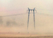 強風吹過內蒙古五原縣農田