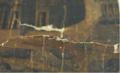《澳門全景圖》修復前殘破的紙張