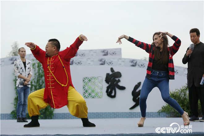 “半噸舞王”王迪跳舞跳嗨了，把俄羅斯姑娘唐詩詩也帶得熱舞不停？
