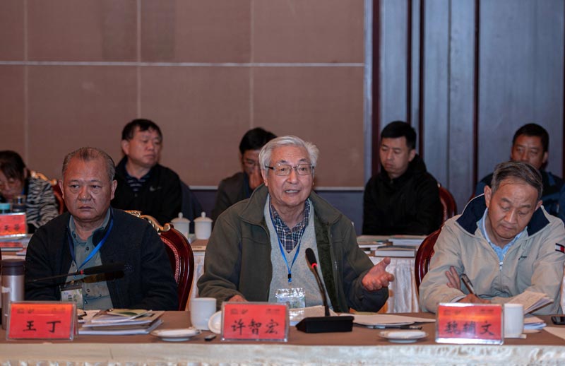 中國人與生物圈國家委員會主席：許智宏