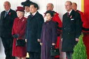 中國國家主席胡錦濤抵達英國首都倫敦