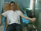 Residentes en Urumqi acuden a donar sangre