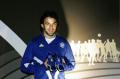 2006年2月13日，意大利球星皮埃羅在德國慕尼黑手捧阿迪達斯公司最新推出的名為“+F50蒂尼特”的新款足球鞋。借著這款新球鞋的推出，阿迪達斯公司也吹響了他們為迎接德國世界盃足球賽而進行的商戰的號角。 新華社/法新
