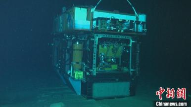 中國最新完成7次“奮鬥者”號載人深潛作業 最深達7735.9米