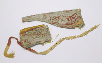 金銀絲花紋緞櫜鞬　©故宮博物院藏