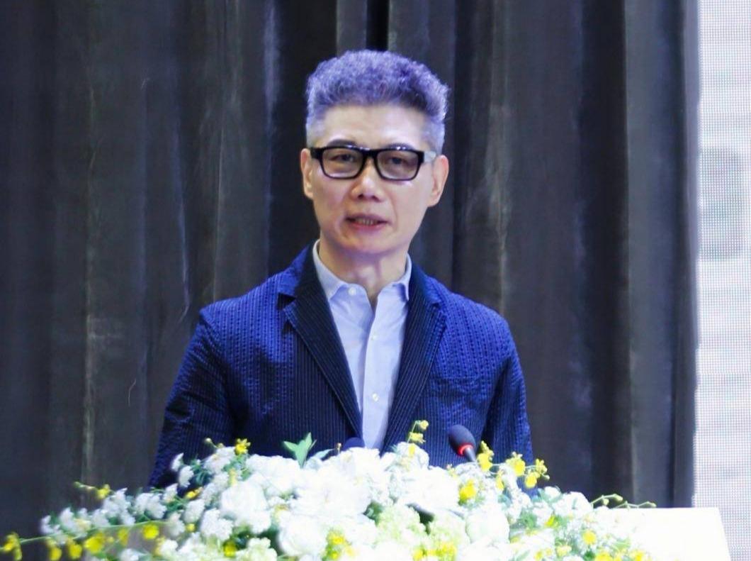中國美術家協會理論委員會主任尚輝致辭