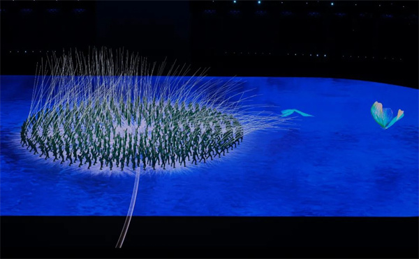 2月4日晚，第二十四屆冬季奧林匹克運動會開幕式在北京國家體育場舉行。這是“二十四節氣”倒計時表演。趙迎新 攝